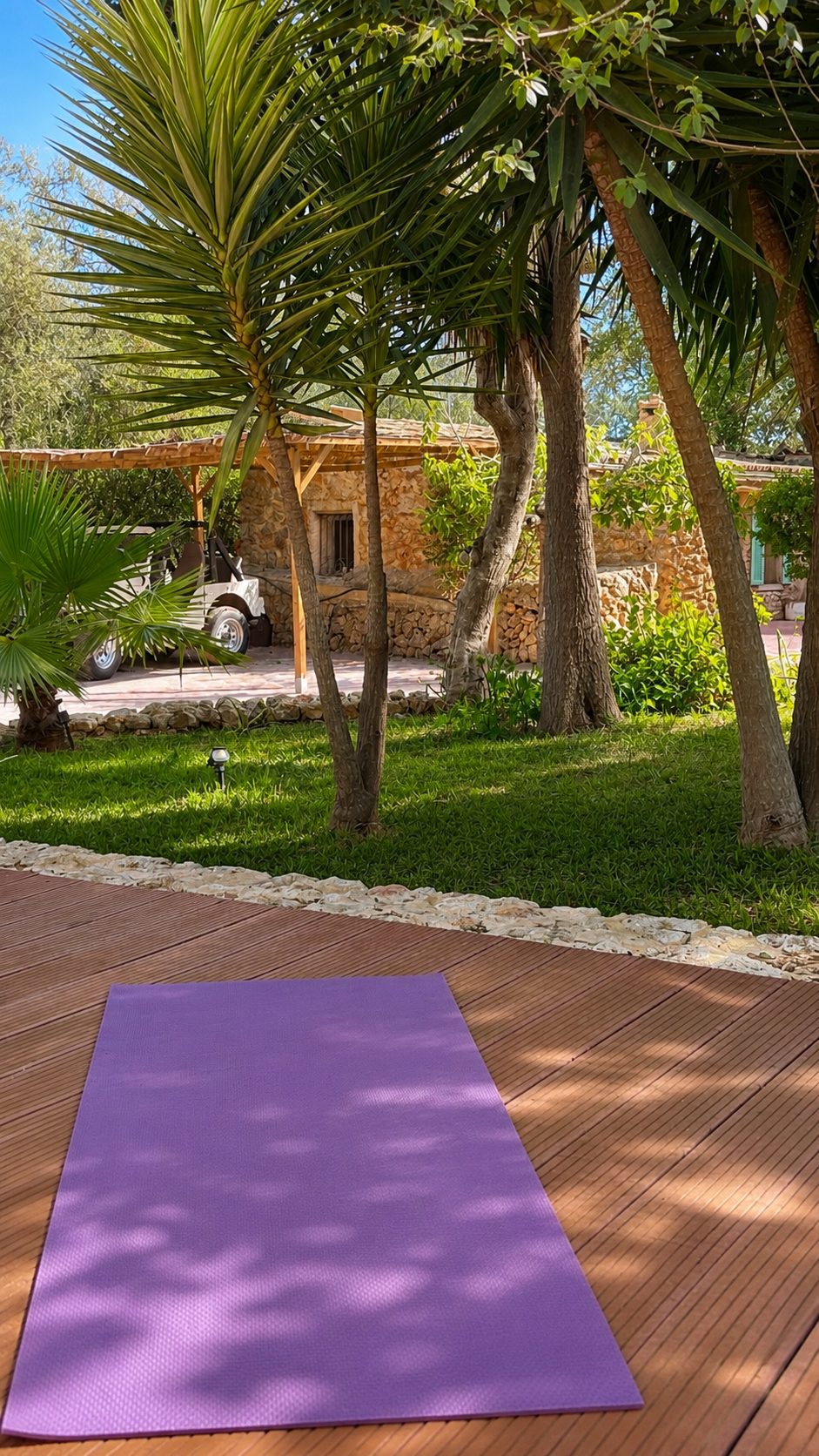 Yoga deck